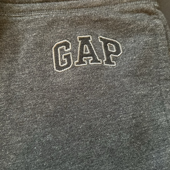 Gap Sweatpants - Picture 2 of 2